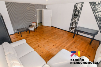 Mieszkanie 2 pokoje na pierwszym piętrze!!